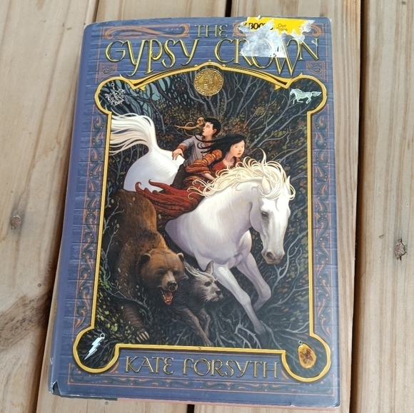 The Gypsy Crown by Kate Forsyth Young Adults YA Fantasy Books - Picture 1 of 1